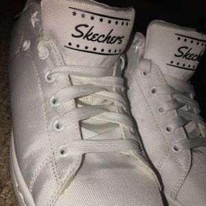 White Skechers